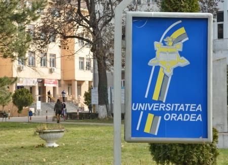 Ca să vadă cu ce se mănâncă facultatea, elevii sunt invitaţi la o şcoală de vară a Universităţii din Oradea